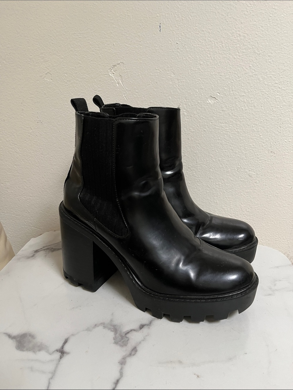 Zara Black Chunky Lug-Sole Chelsea Boots